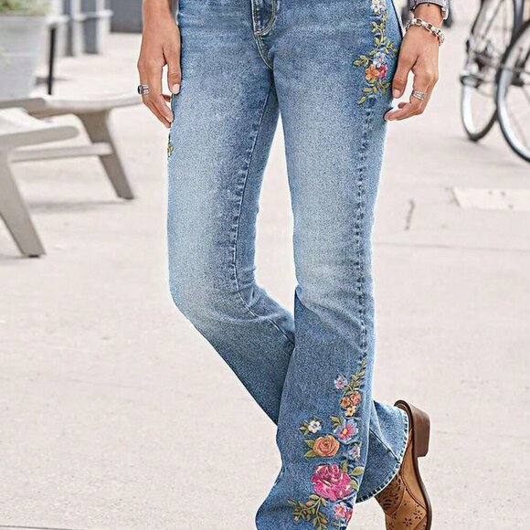 Denim - Blue Casual Women's Washed Floral Embroidered Pocket Denim Jeans
